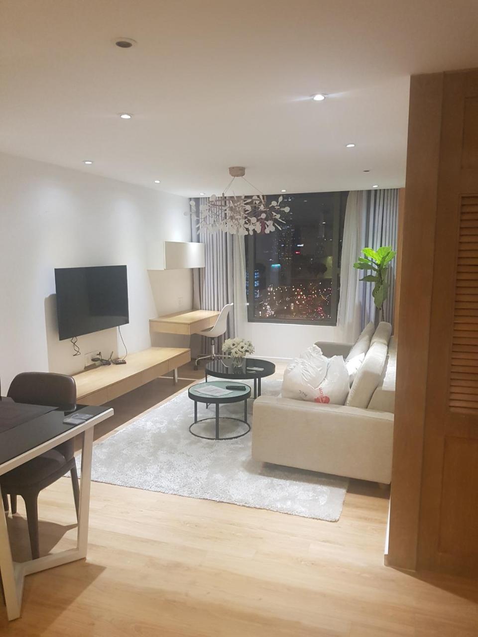 River Gate Apartment Хошимін Екстер'єр фото